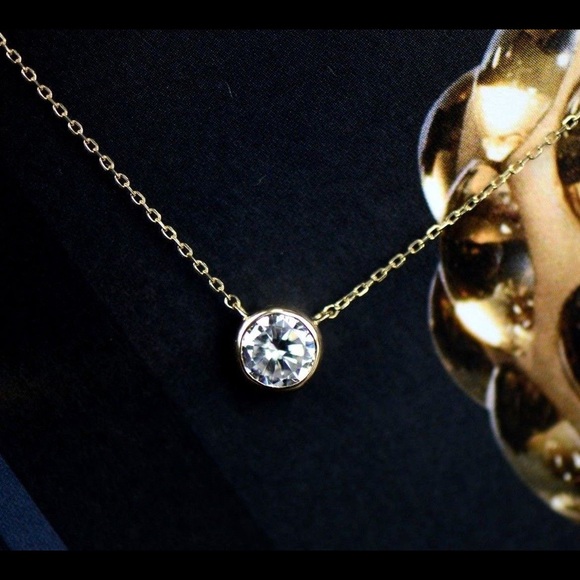 14k Gold Chain Necklace w/ Round Bezel CZ Diamond - Picture 3 of 7